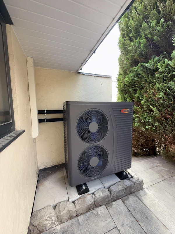 Airsource Heatpump installations by Acorn Plumbing